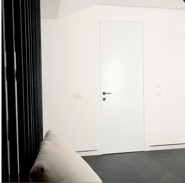 דלתות קו אפס והבחירה בקו נקי: כך יוצרים אדריכלות שקטה ונוכחות מדויקת בבית המודרני - WhatsApp Image 2024 06 30 at 16.03.10 1